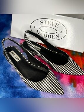 Steve Madden flats